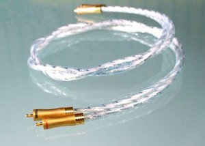 YARBO/雅堡 GY-AV8010A 镀银铜信号音频线评测 入门级音质升级的实用之选